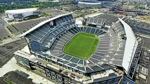 《GTA6》华丽变身！独家揭秘：即将融入MMORPG新纪元，网游大作即将来袭！