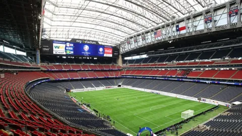 “Bin粉丝欢庆韩籍中单加盟，热议事件引发21亮23关注”